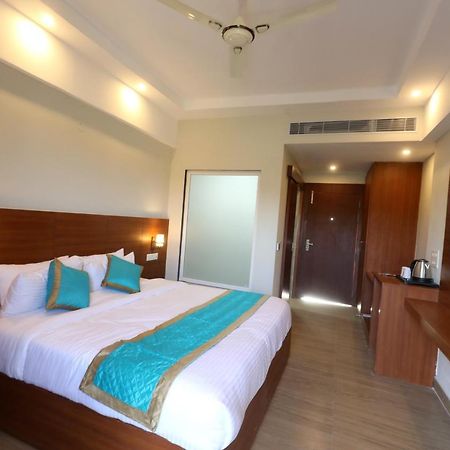 Aar Resort & Spa Дехрадун Екстериор снимка