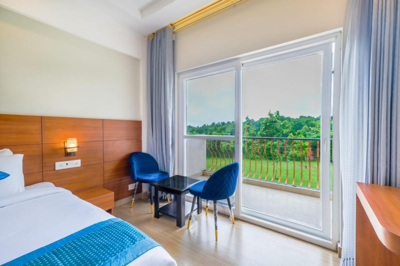Aar Resort & Spa Дехрадун Екстериор снимка